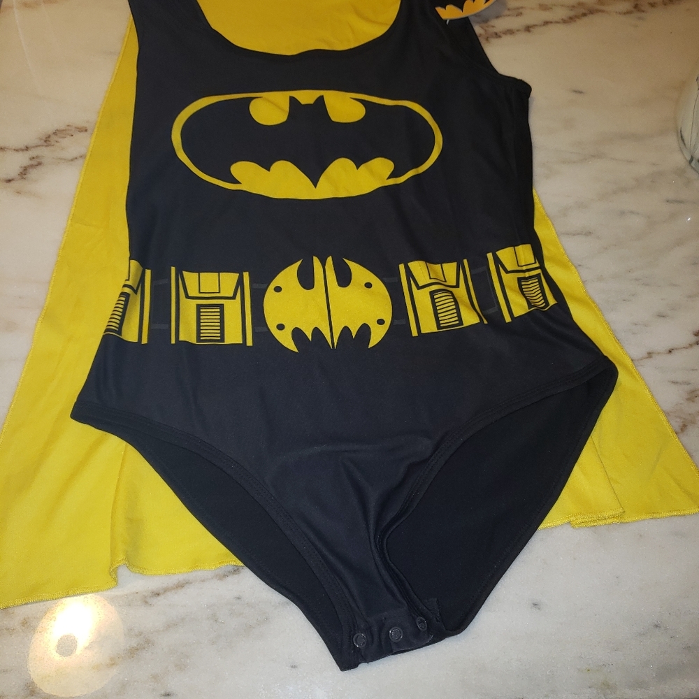 Nwt Batgirl size large